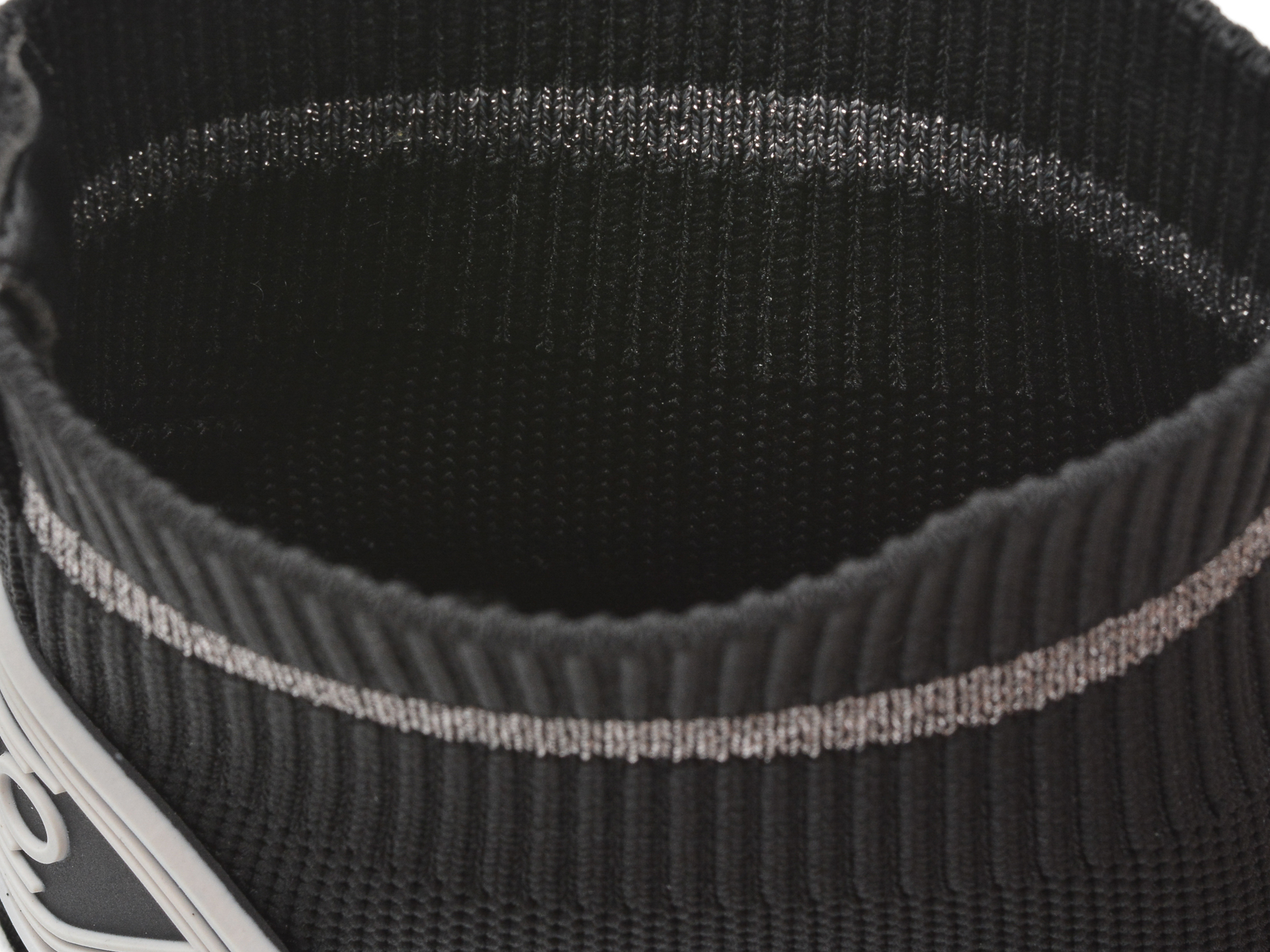 Poze Ghete LIU JO negre, MAXWO51, din material textil tezyo.ro - by OTTER Distribution