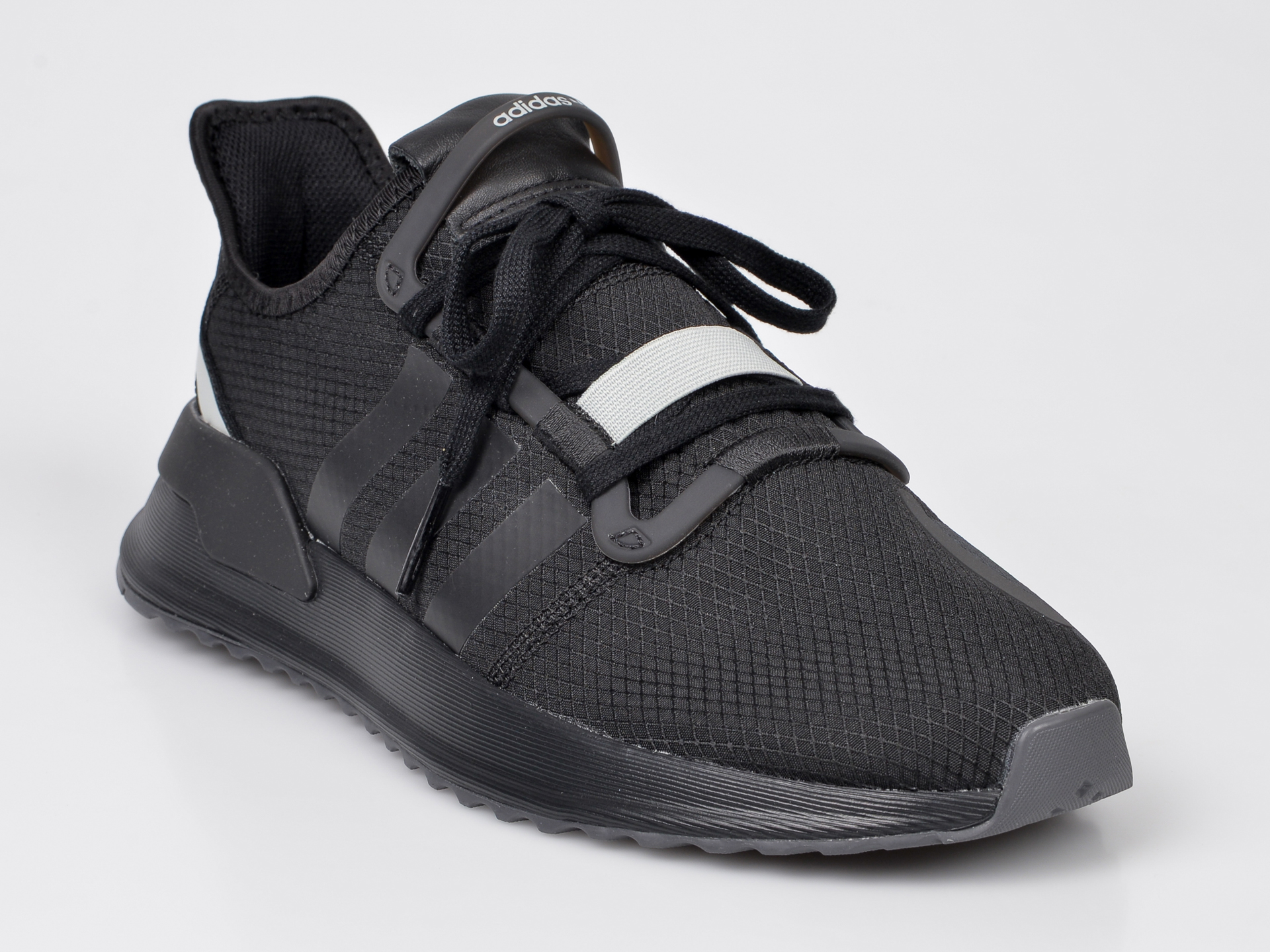 Pantofi sport ADIDAS negri, EE4468, din material textil