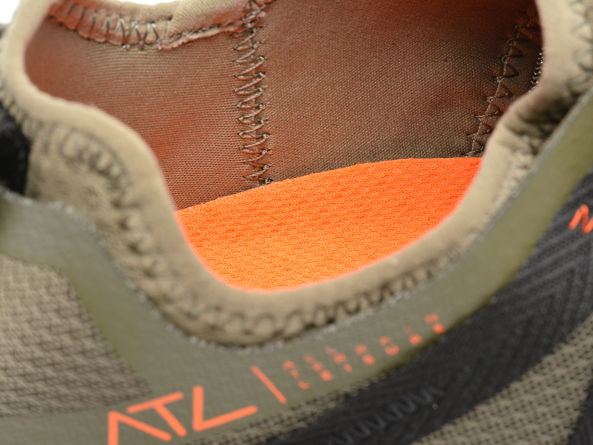 Poze Pantofi CLARKS kaki, ATLCORO, din material textil Tezyo