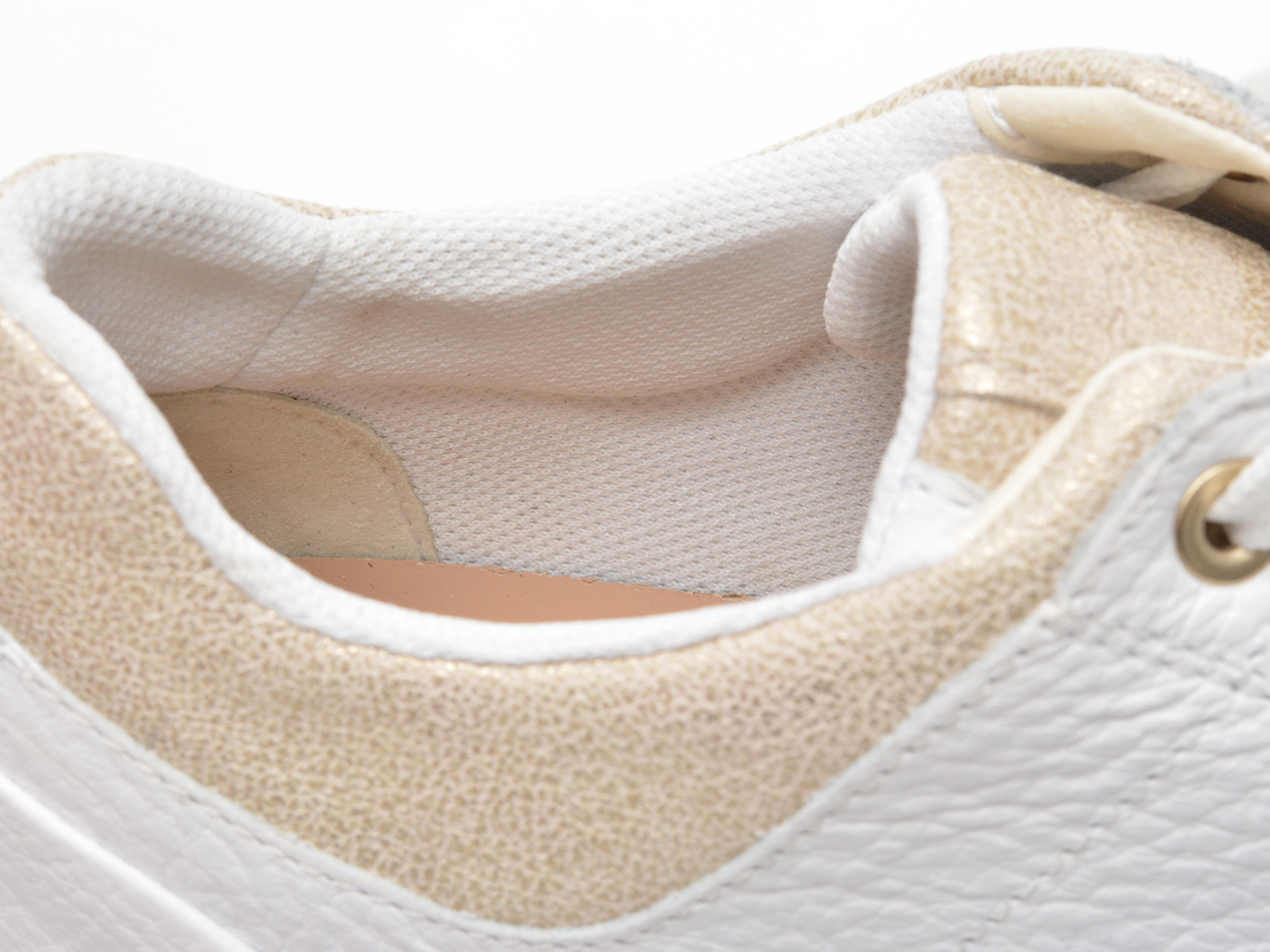 Poze Pantofi GEOX albi, D25QFA, din piele naturala tezyo.ro